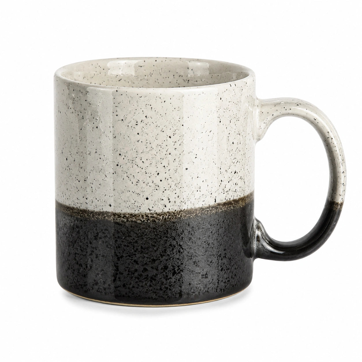 Keramiktasse 350 ml Beige Schwarz für Heißgetränke mit Sprenkeldekor